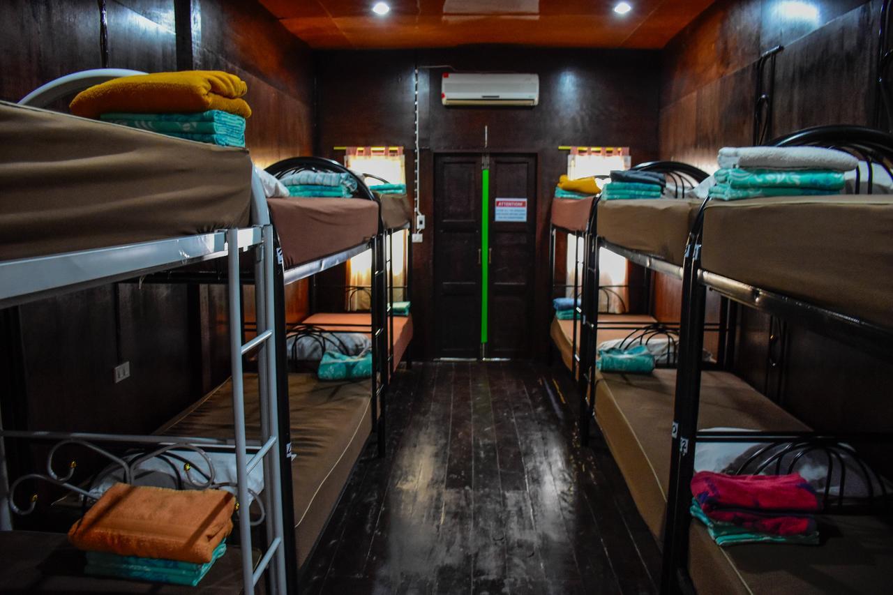 Love Station Hostel 帕岸岛 外观 照片